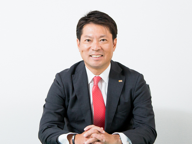 株式会社ライフコーポレーション代表取締役 金城 秀人Hideto Kinjo「 ライフスタイルをカタチに 」
